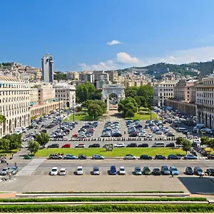 ** Hotel Fiume Italia