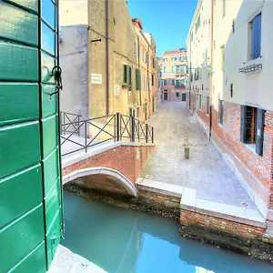 Design - Do Pozzi Apartment Venedig